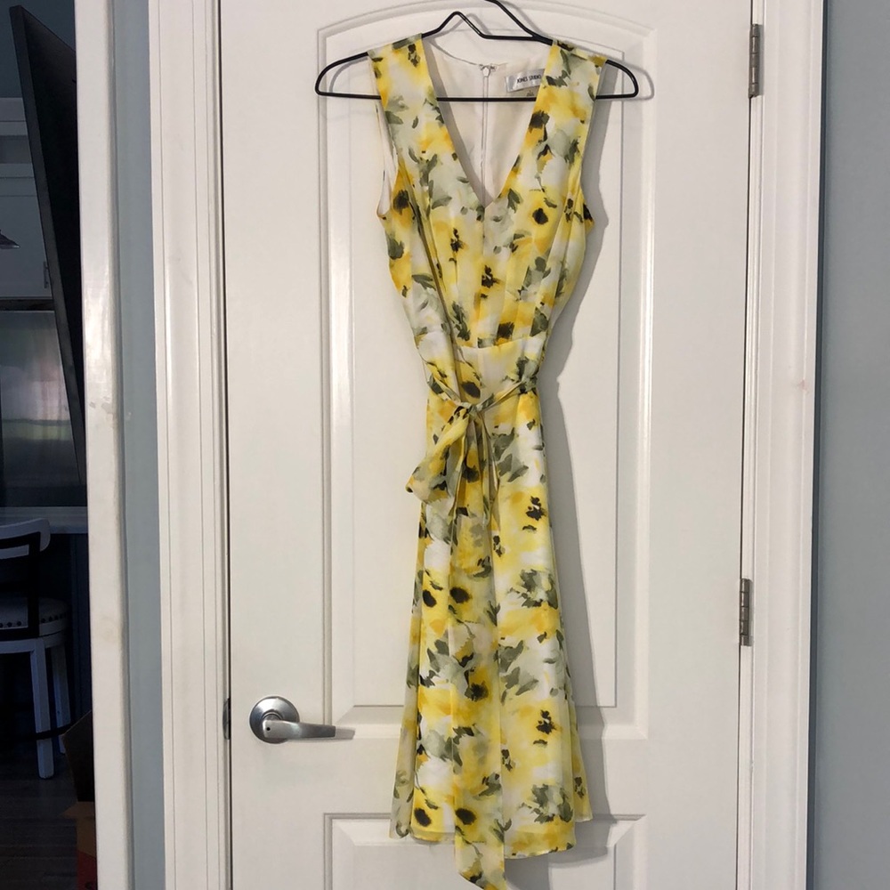 Yellow flowers dress